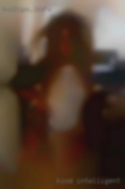 Kind, intelligent, sexy, sassy in Broadway, VA fun!