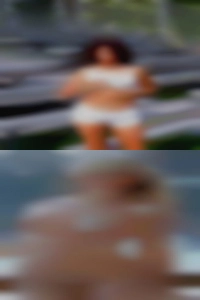 NC black swinger housewife looking for discreet sex clubs.